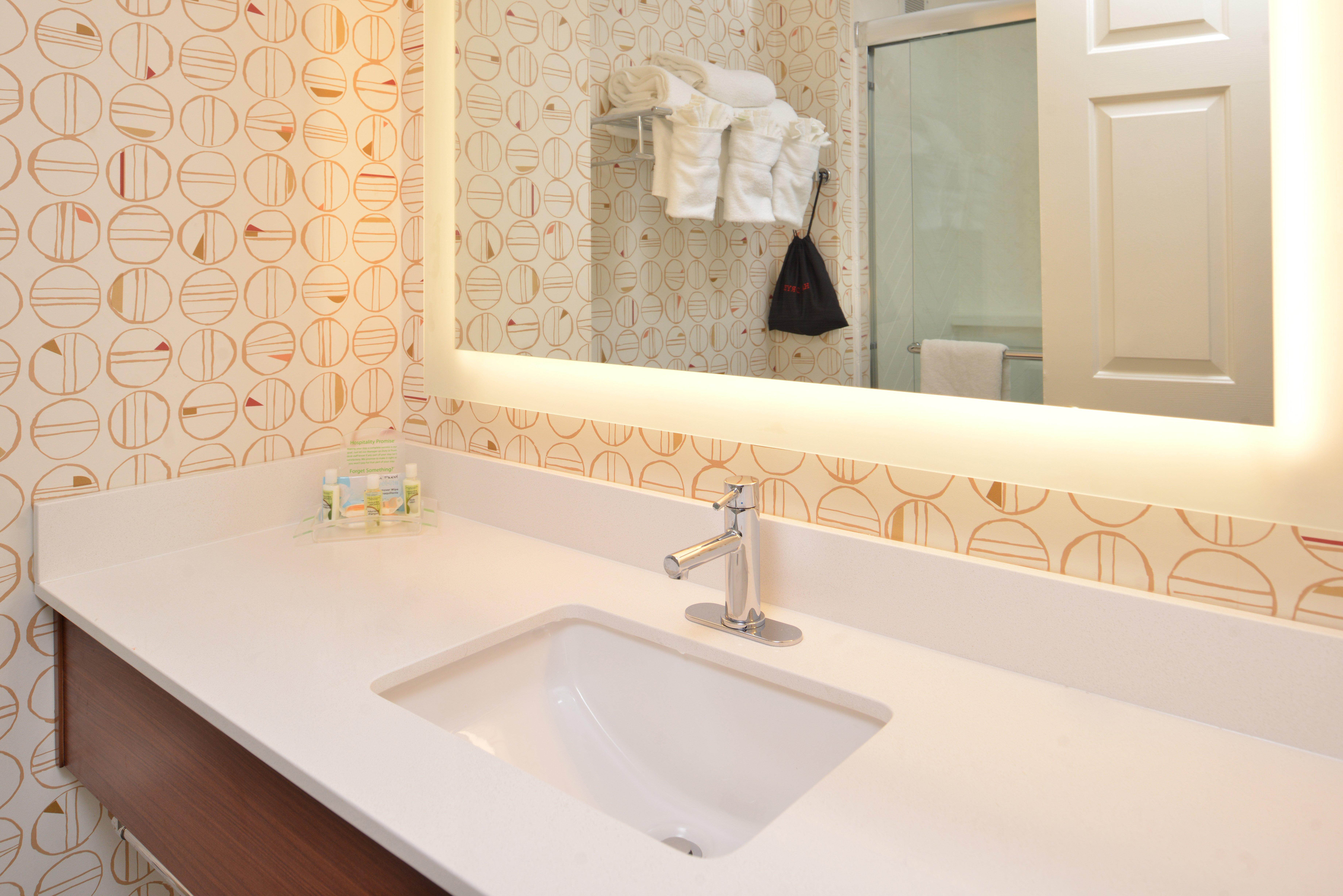Holiday Inn & Suites Raleigh Cary By Ihg Exteriér fotografie