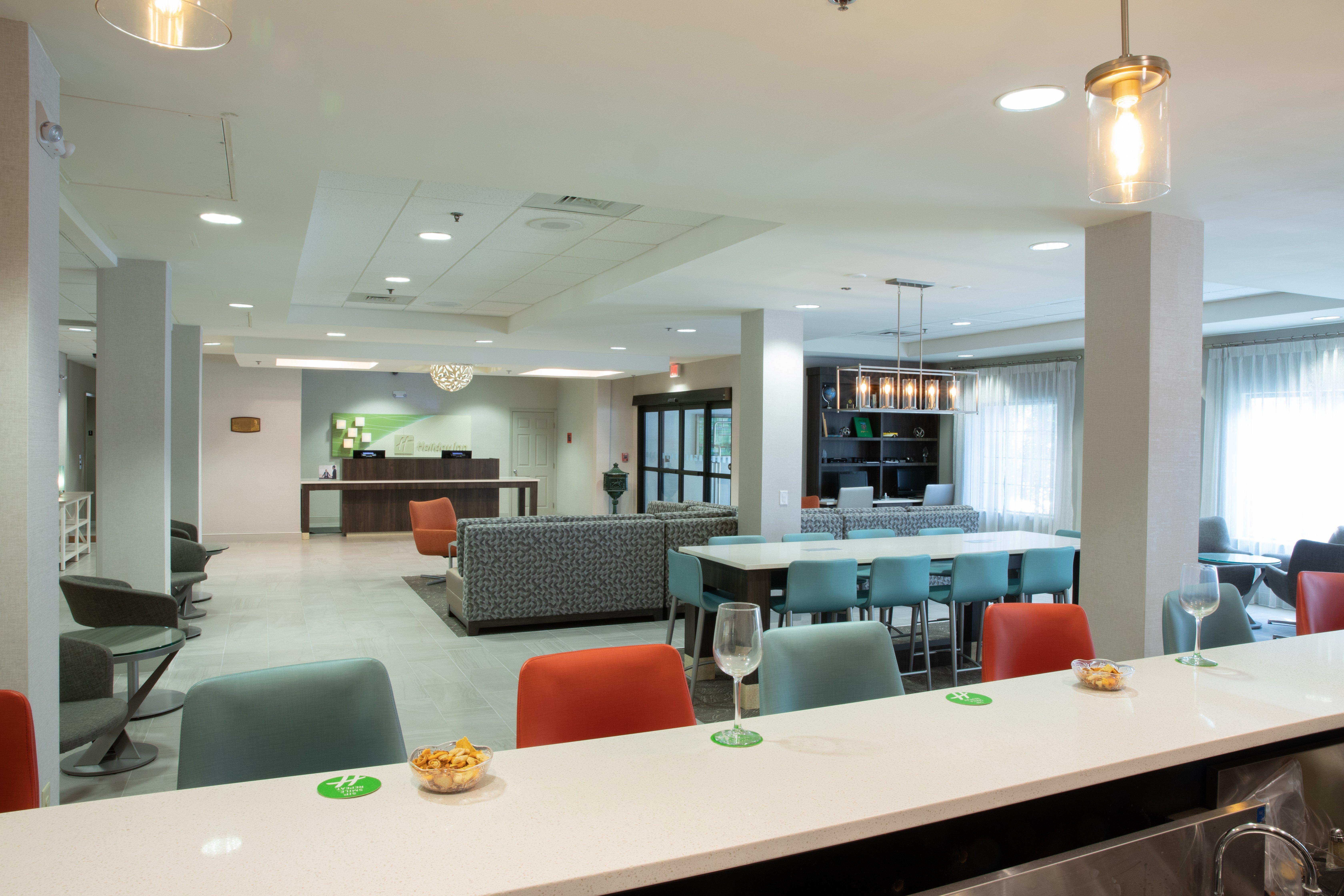 Holiday Inn & Suites Raleigh Cary By Ihg Exteriér fotografie