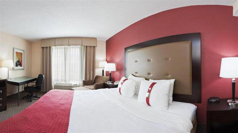 Holiday Inn & Suites Raleigh Cary By Ihg Exteriér fotografie
