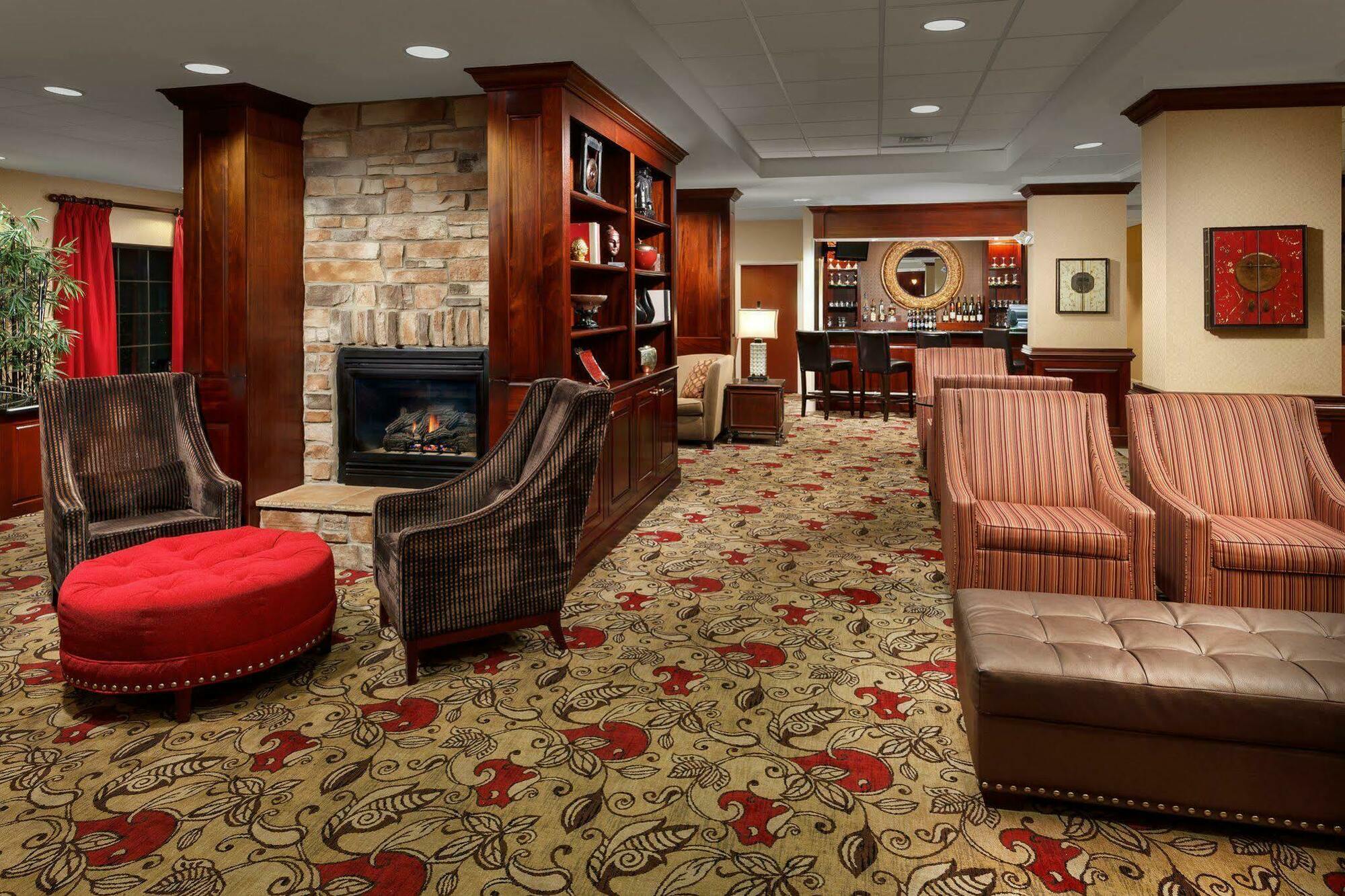 Holiday Inn & Suites Raleigh Cary By Ihg Exteriér fotografie
